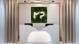 Banque d'accueil dessinée sur mesure par Rocamboles et réalisée en FENIX®