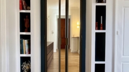 Une porte design sur-mesure pour un mix ancien et contemporain pour cette maison bourgeoise de Lyon 5